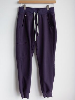 FIGS Zamora Jogger Scrub Pants Purple Shadow XS Petite